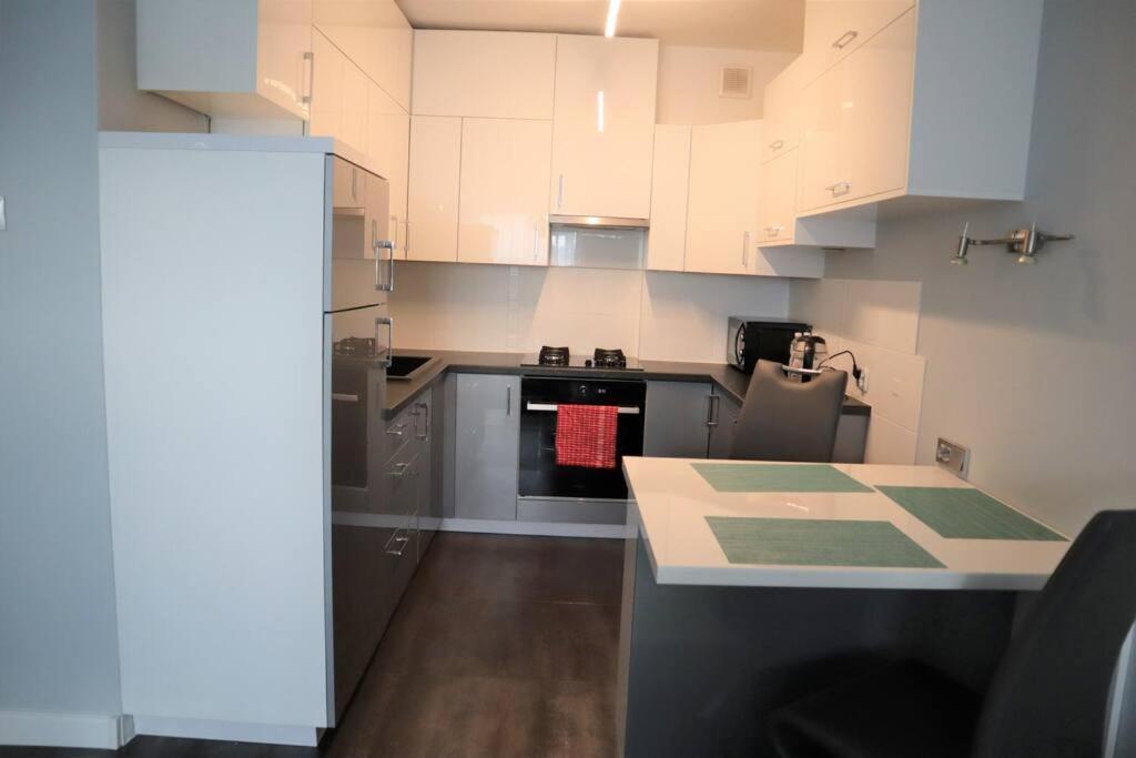 Uroczy Apartament- Apartament Kołobrzeg